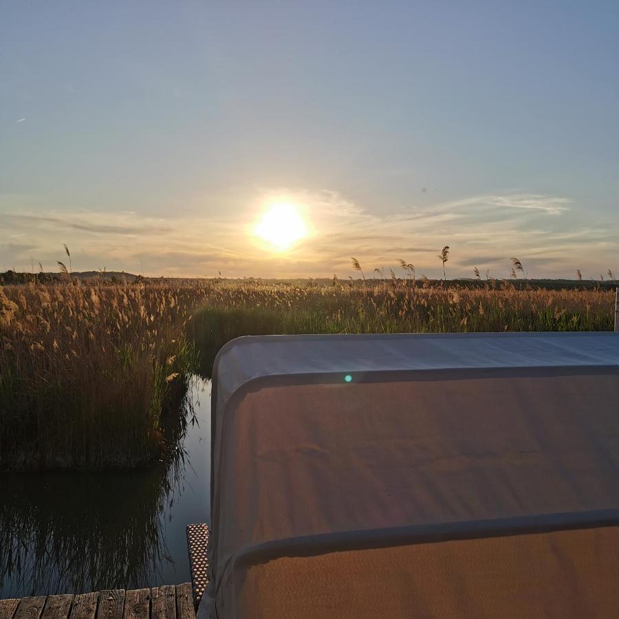 Pfahlbau Sunset II Toplage Inklusive Elektroboot Rust Exterior foto